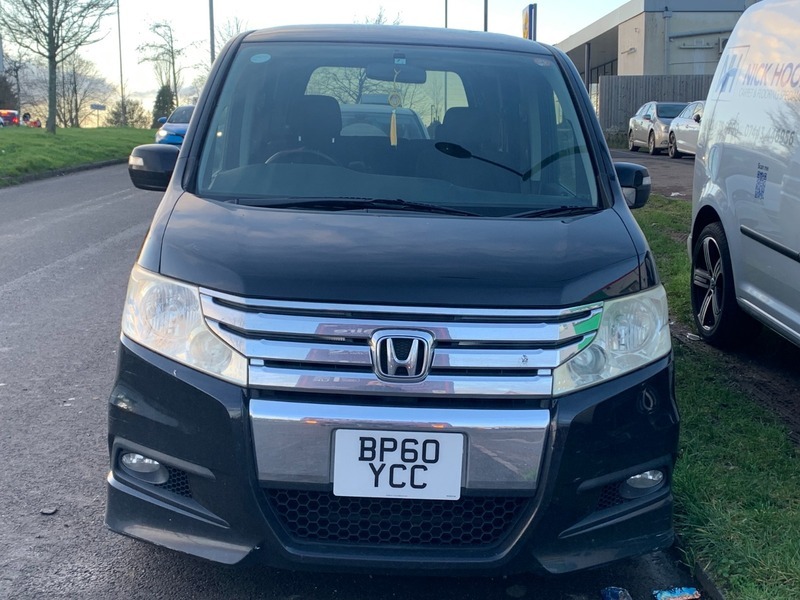 Honda StepWagon Mpv Grey #2