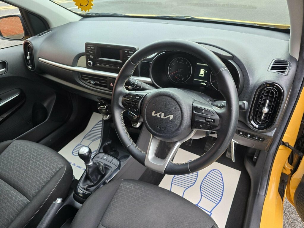 Kia Picanto 2 Yellow #3