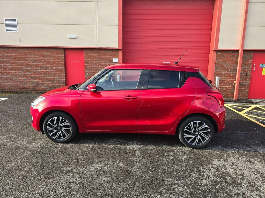 Suzuki Swift Hatchback Red #6