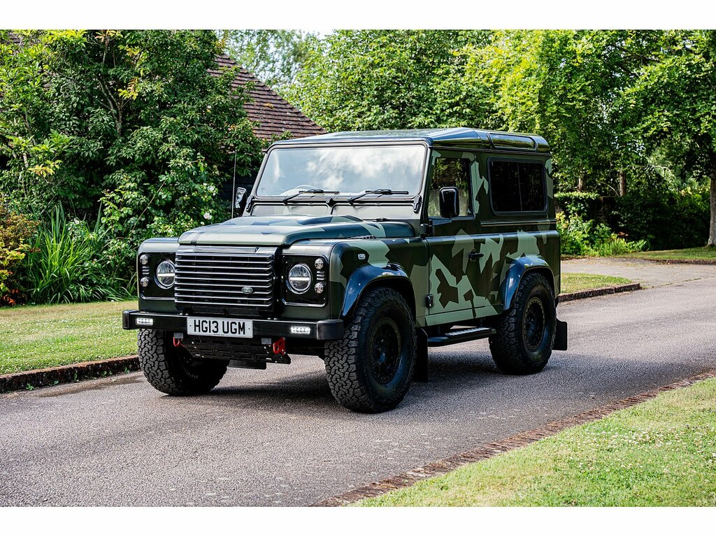 Land Rover Defender 90 Tdci Xs HG13UGM Black #2