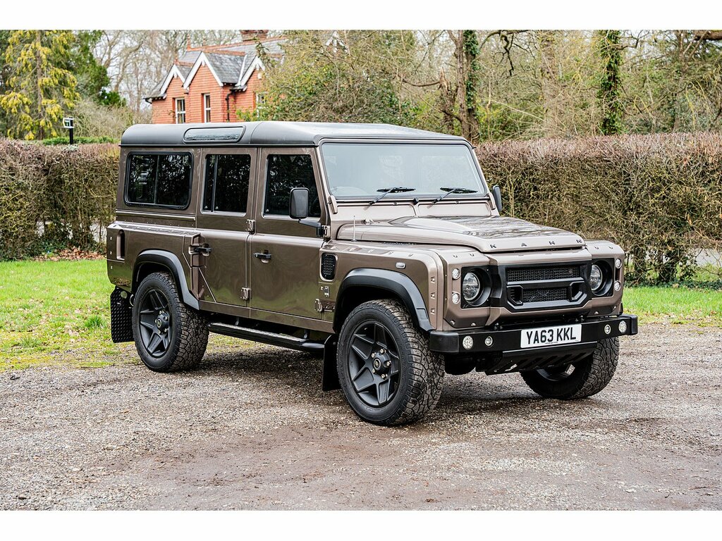 Land Rover Defender 110 Tdci Xs Brown