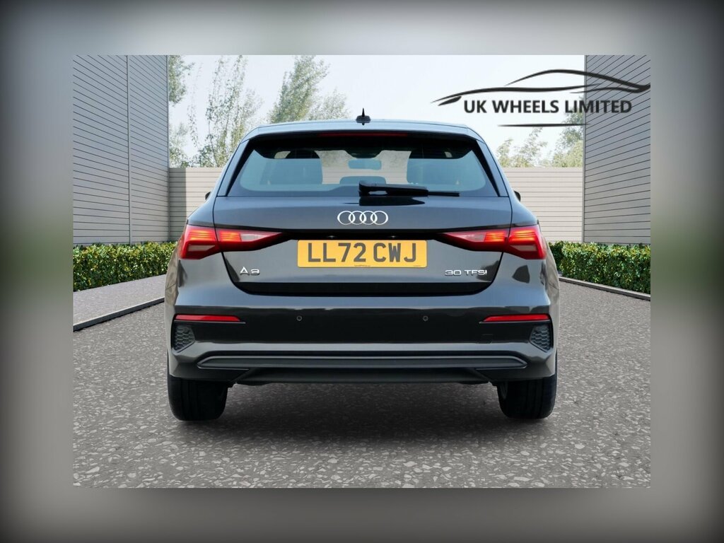 Audi A3 1.0 Tfsi 30 Technik Sportback S Tronic Euro 6 Ss LL72CWJ Black #2