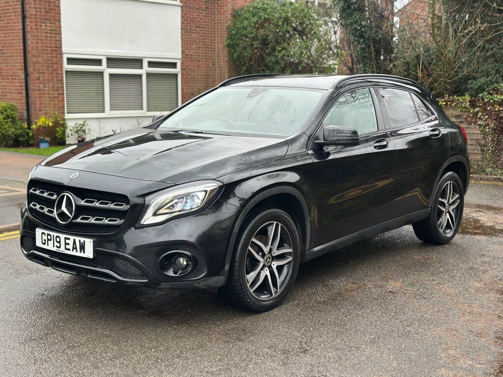Mercedes-Benz GLA Class 1.6 Gla180 Urban Edition 7G-dct Euro 6 Ss GP19EAW Black #5