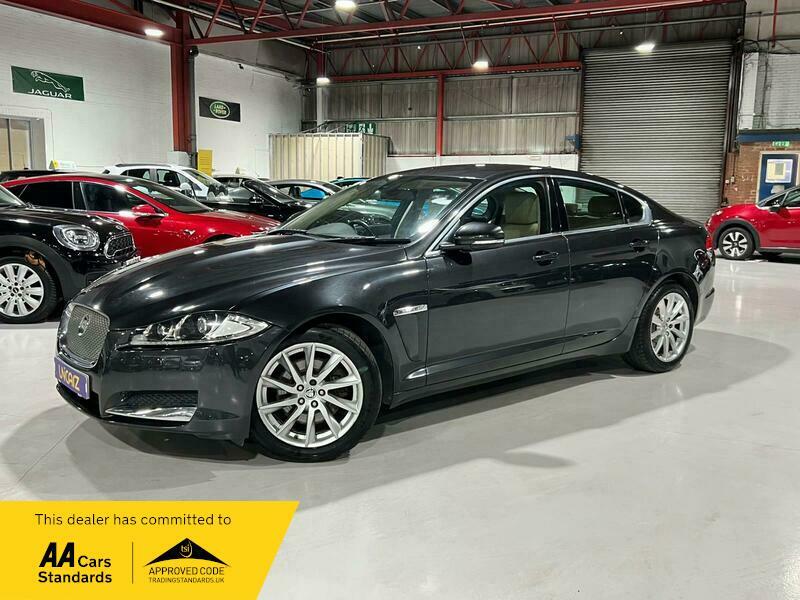 Jaguar XF 2.2D Premium Luxury Saloon GK13FCF Grey #2