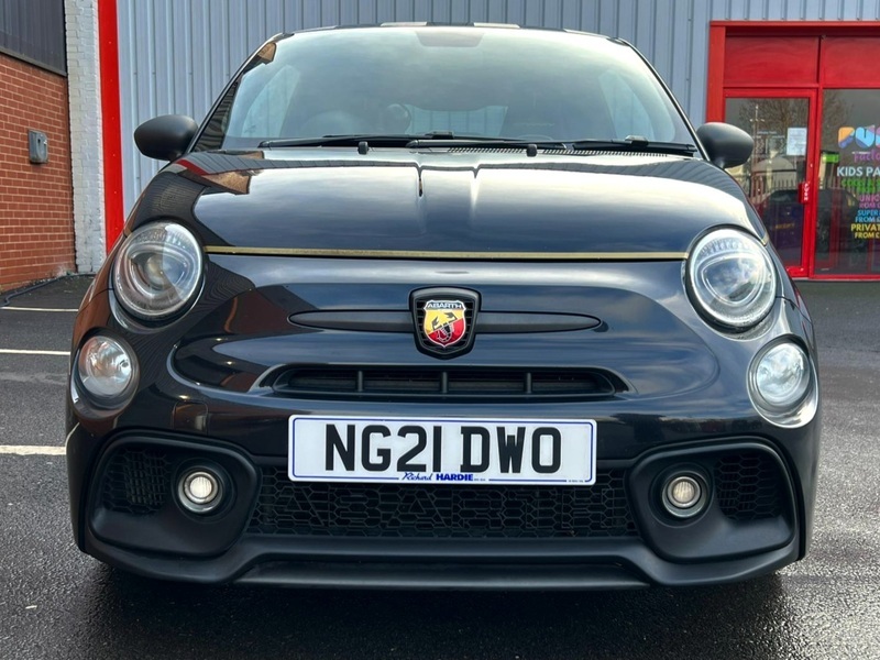 Abarth 595 1.4 T-jet Scorpioneoro Hatchback NG21DWO Black #5