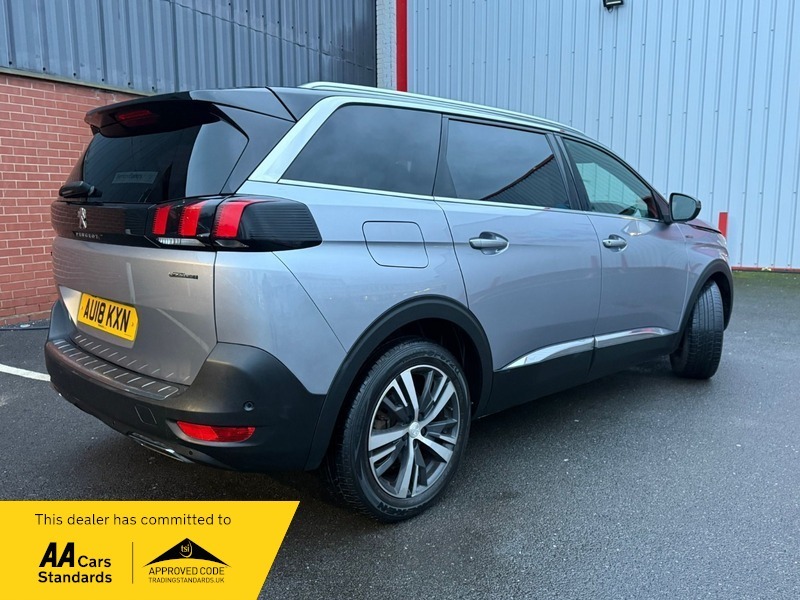 Peugeot 5008 1.6 Bluehdi Gt Line Grey #4