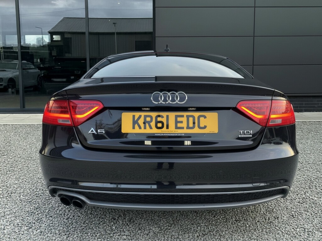 Audi A5 2.0 Tdi S Line 2012 Black #4