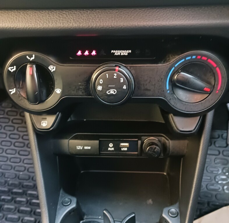 Kia Picanto 1.0 1 FT68KXN Blue #2