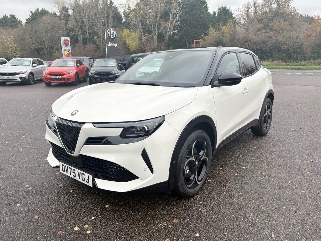 Alfa Romeo Junior 1.2 Mhev Ibrida E-dct Euro 6 Ss White #3