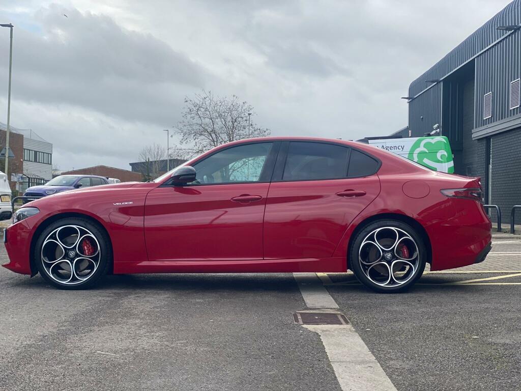 Alfa Romeo Giulia 2.0T Veloce Saloon Euro 6 Ss 2 WM74DHV Red #6