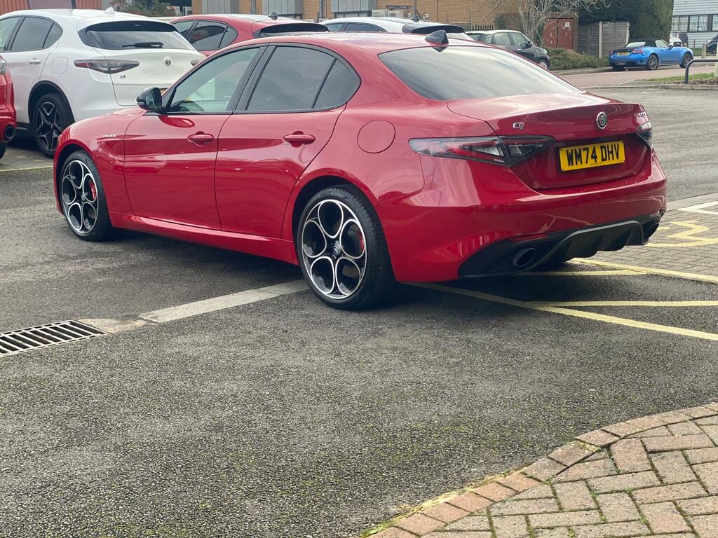 Alfa Romeo Giulia 2.0T Veloce Saloon Euro 6 Ss 2 WM74DHV Red #4