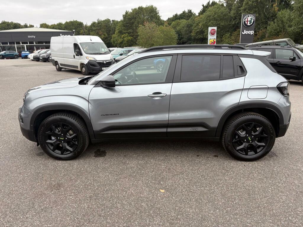 Jeep Avenger 1.2 E-hybrid Mhev Upland Dct E-awd Euro 6 Ss OE25ZUA Grey #5