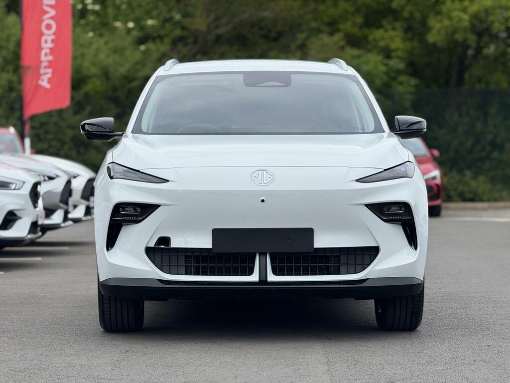 MG MGS5 64Kwh Trophy Long Range White #3