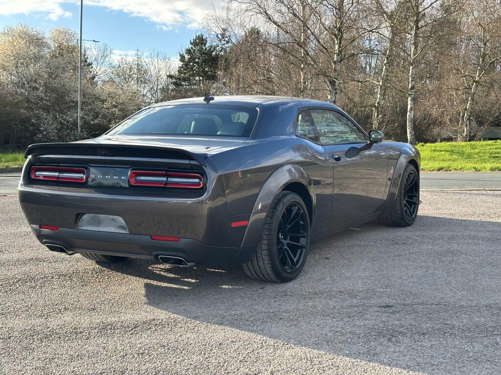 Dodge Challenger 0  #8