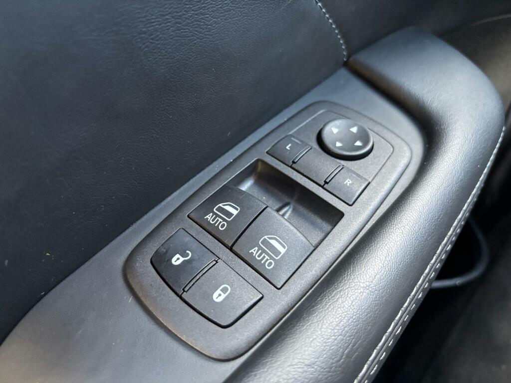 Dodge Challenger 0  #20