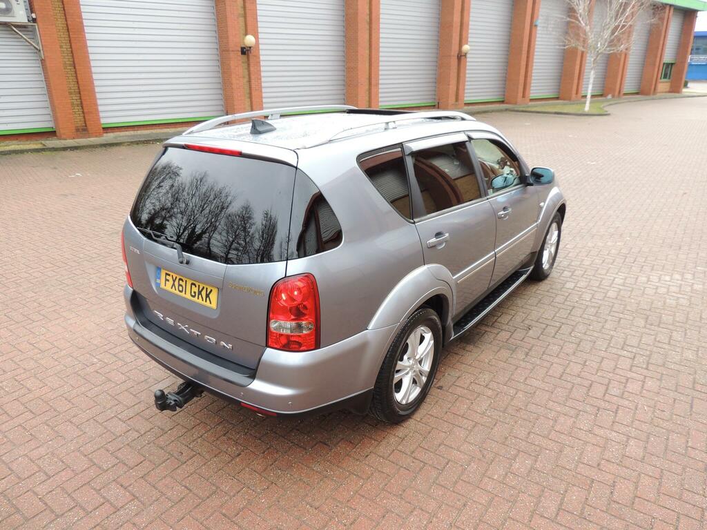 SsangYong Rexton 270 Ex Grey #18