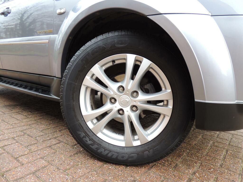 SsangYong Rexton 270 Ex Grey #8