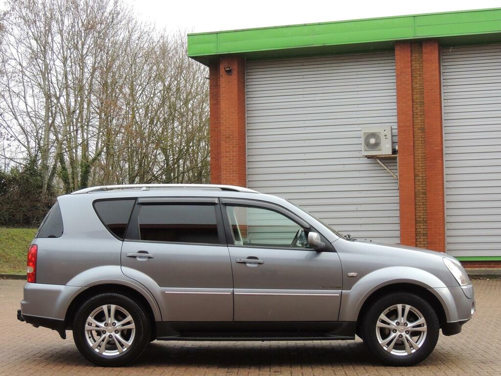 SsangYong Rexton 270 Ex Grey #15