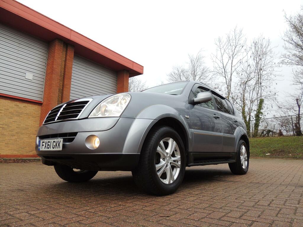 SsangYong Rexton 270 Ex Grey #13