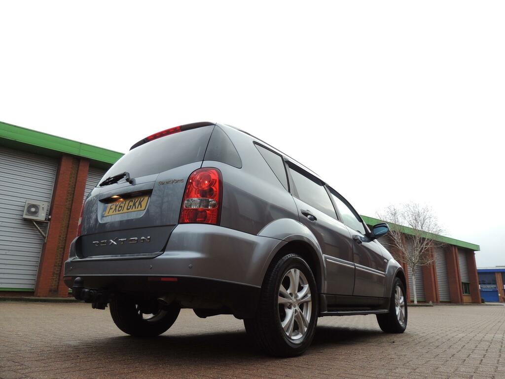 SsangYong Rexton 270 Ex Grey #19