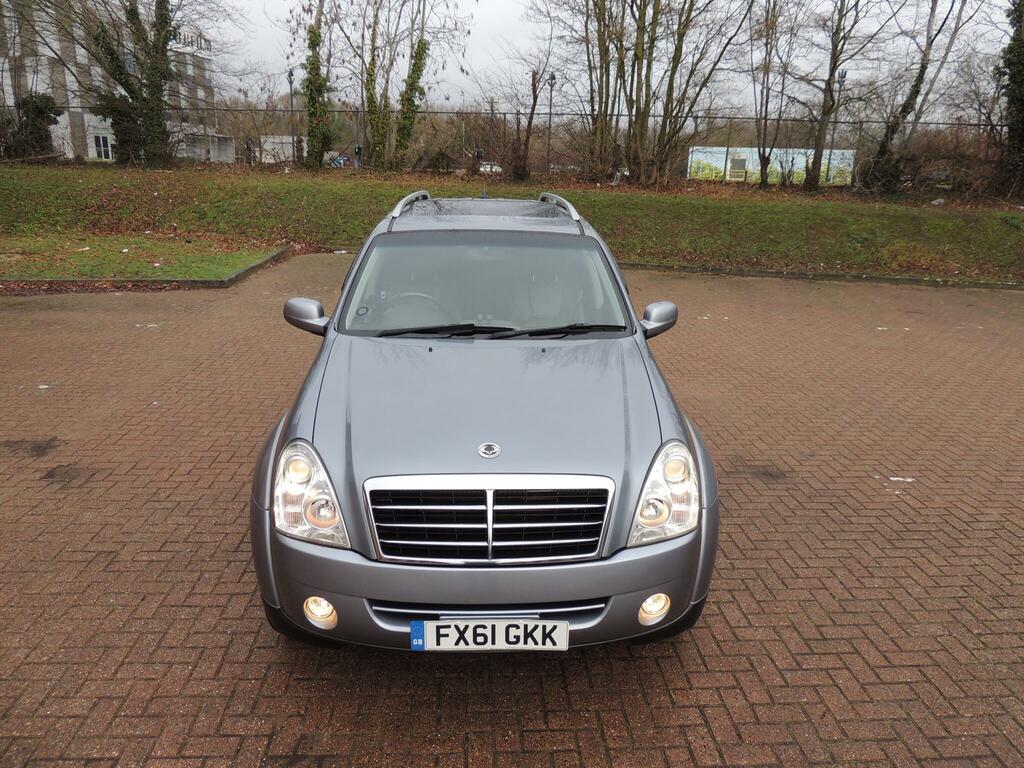 SsangYong Rexton 270 Ex Grey #7