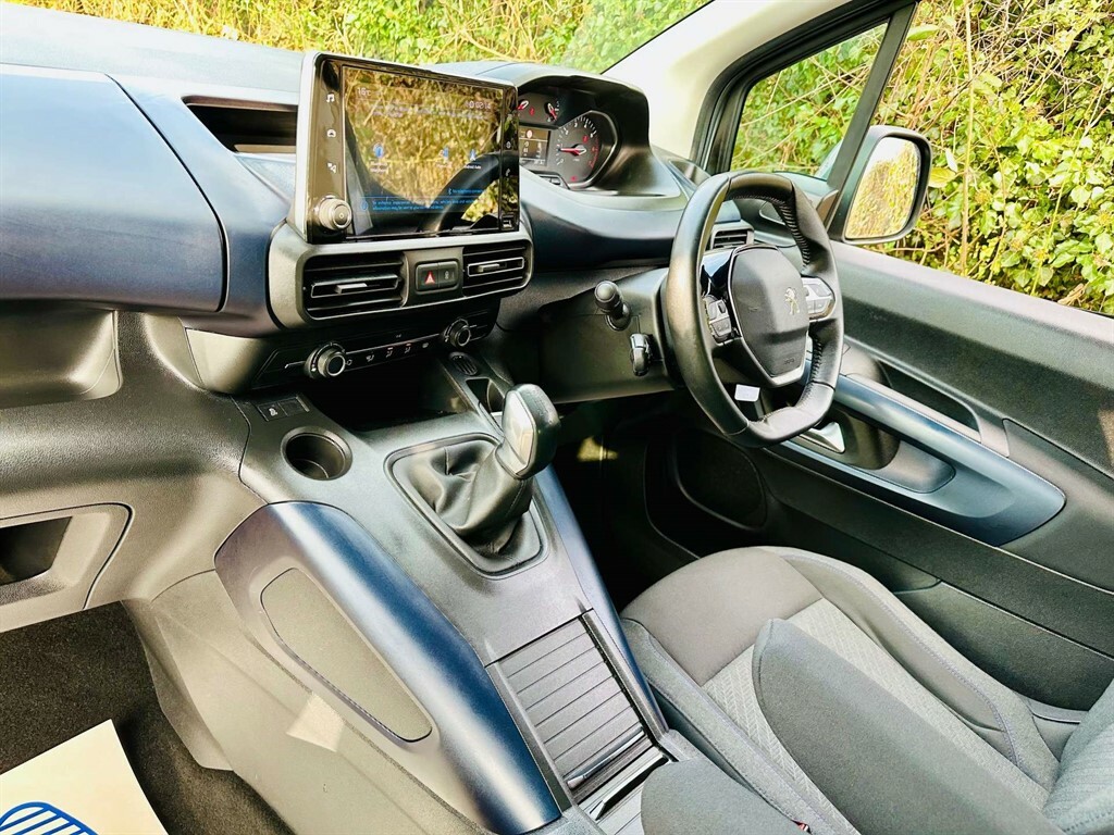 Peugeot Rifter 1.5 L Horizon Re Td SF69HPJ Grey #6