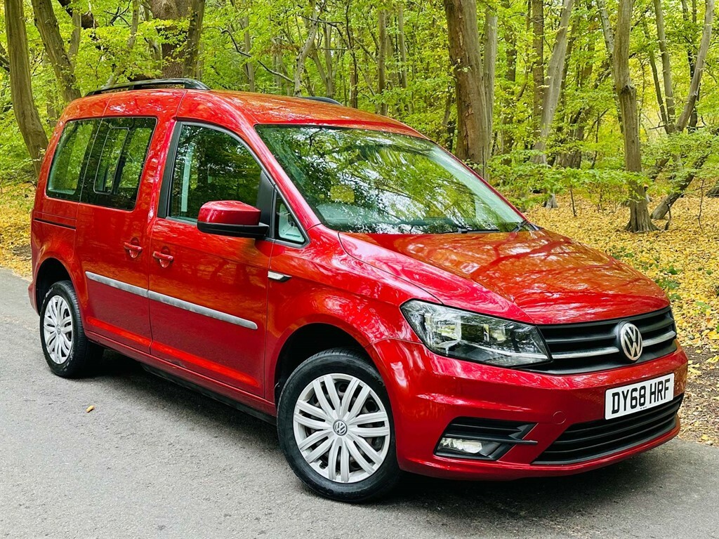 Volkswagen Caddy Life 1.4 L C20 Life Tsi Red