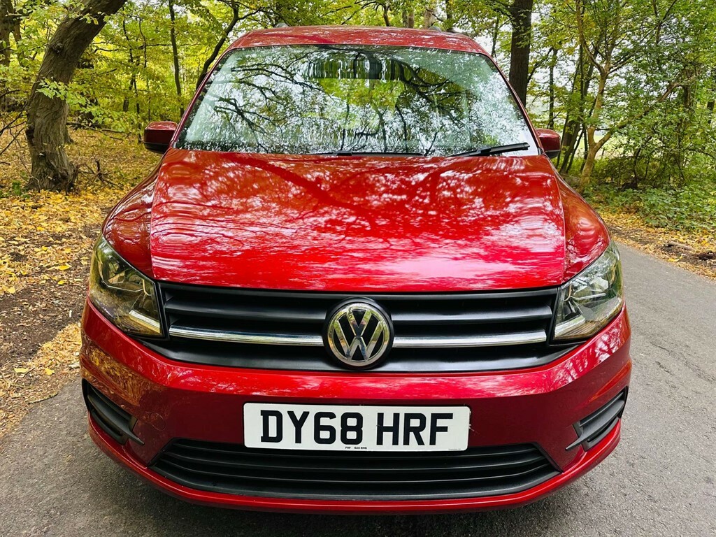 Volkswagen Caddy Life 1.4 L C20 Life Tsi Red #3