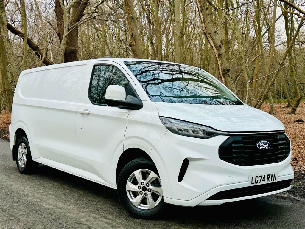 Ford Transit Custom 2.0 L 300 L2 H1 Limited Ecoblue White