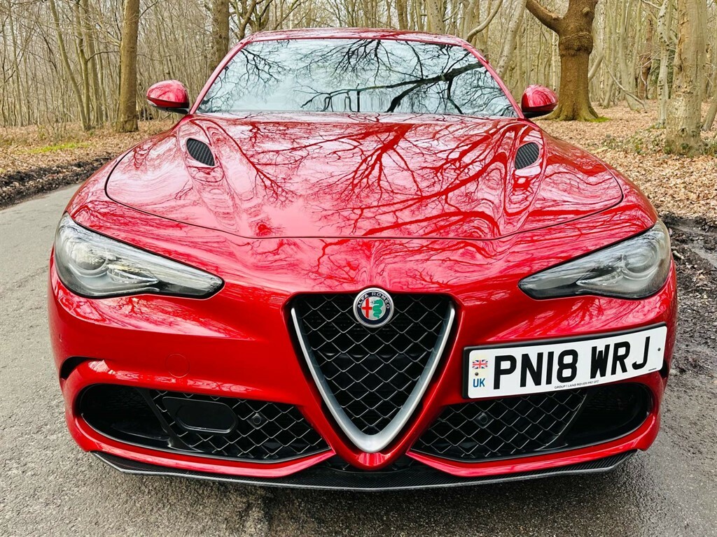 Alfa Romeo Giulia 2.9 L V6 Bi-t Quadrifoglio Red #3