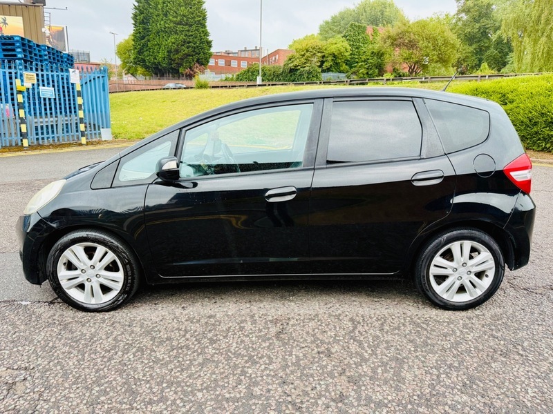 Honda Jazz I-vtec Ex GJ62UWB Black #5