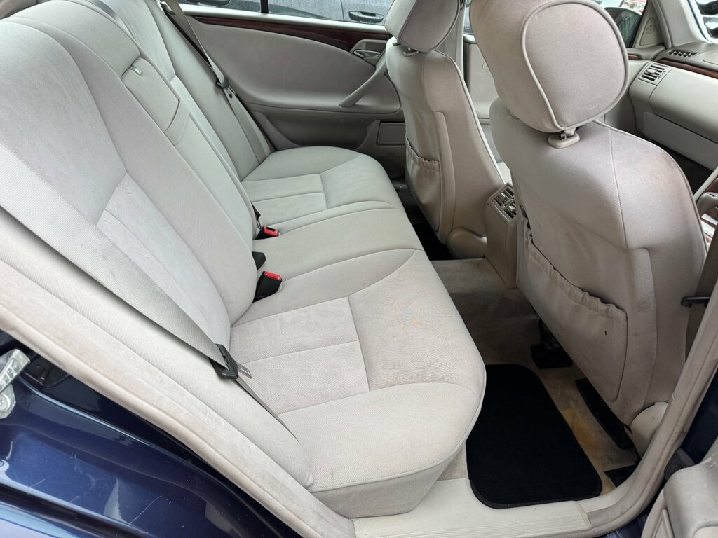Mercedes-Benz E Class 2.0 E200 Elegance Saloon 230 Blue #9