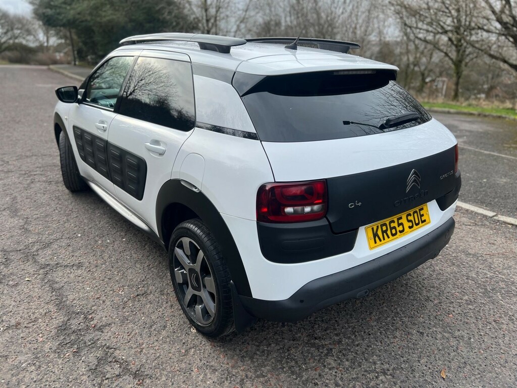 Citroen C4 Cactus 1.6 Bluehdi Flair Euro 6 KR65SOE White #4