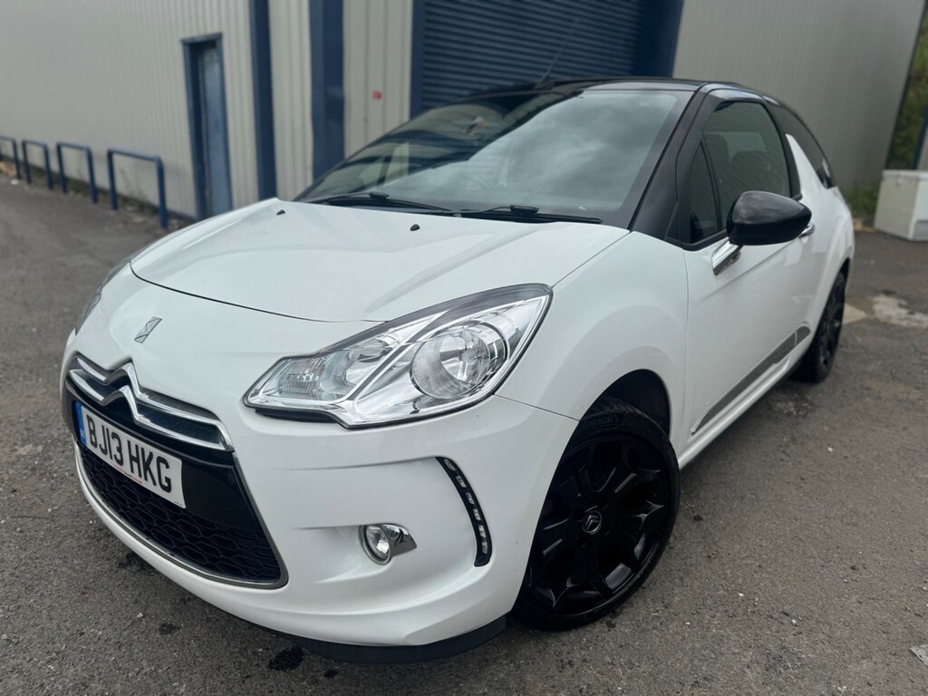 Citroen Ds3 Cabrio 1.6 Cabrio Vti Dstyle Plus Euro 5 BJ13HKG White #3