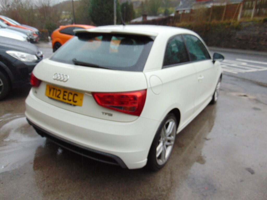 Audi A1 1.4 Tfsi S Line Hatchback Euro 5 YT12ECC White #4