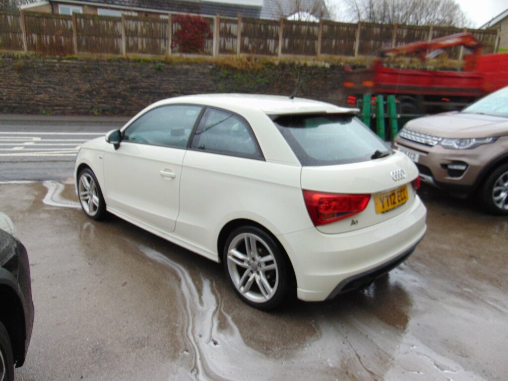 Audi A1 1.4 Tfsi S Line Hatchback Euro 5 YT12ECC White #3