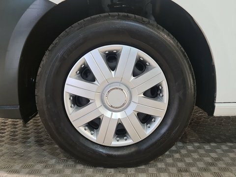 Volkswagen Caddy 2.0 Tdi C20 GF72CZW White #5