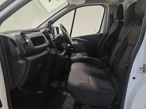 Renault Trafic 2.0 Dci Sl28 FD21YMC #6