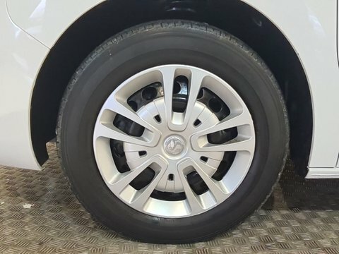 Vauxhall Vivaro 1.5 Turbo D YE72RVX #5