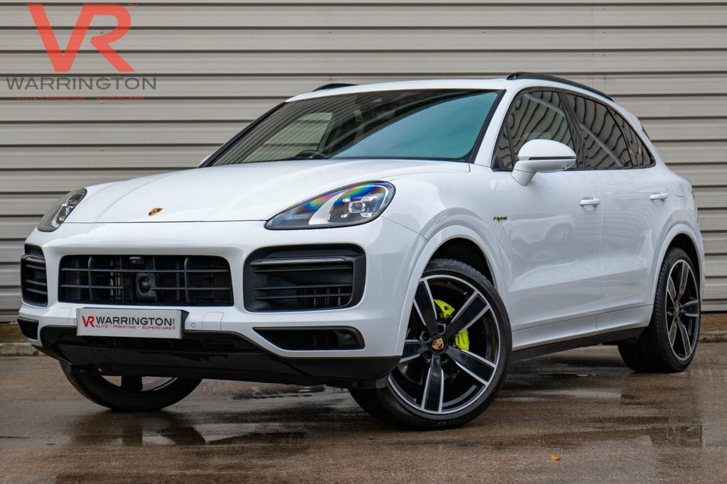 Porsche Cayenne 3L Platinum Edition PY72HZB White #5
