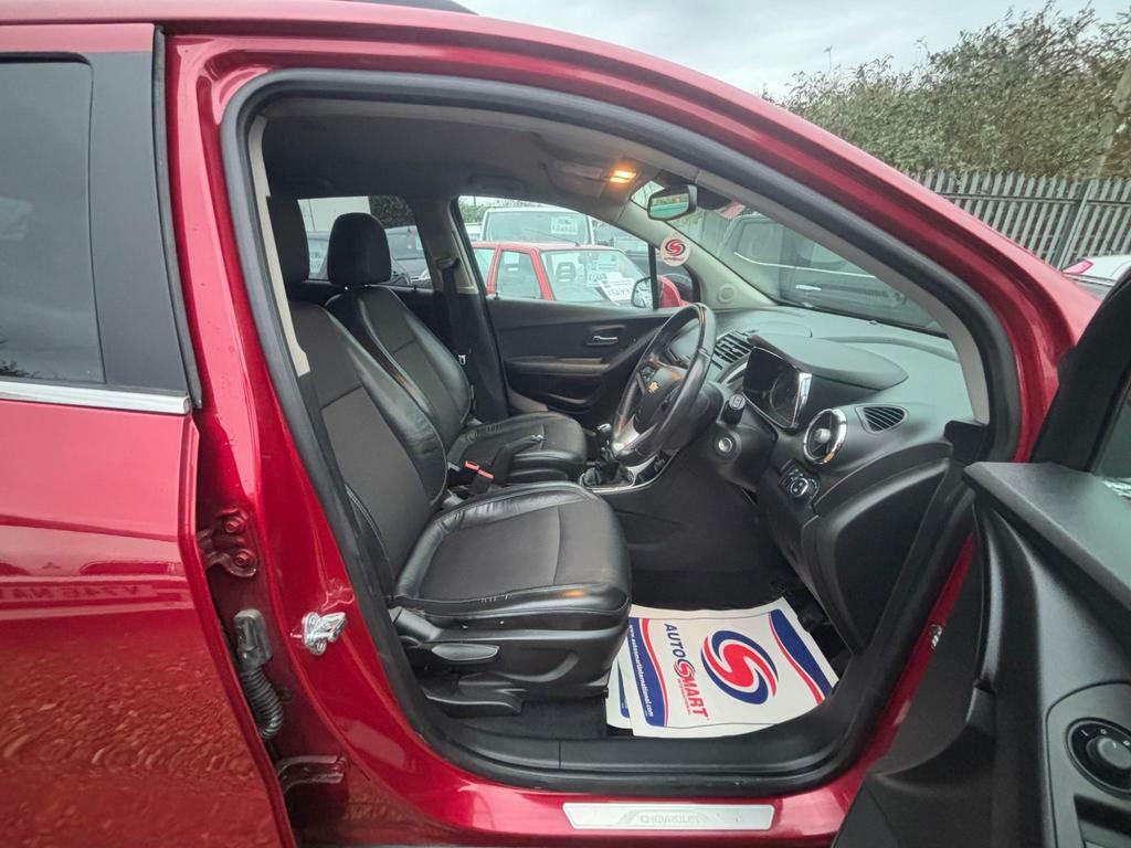 Chevrolet Trax 1.4T Lt 4Wd Euro 5 S S RO13TZA Red #6
