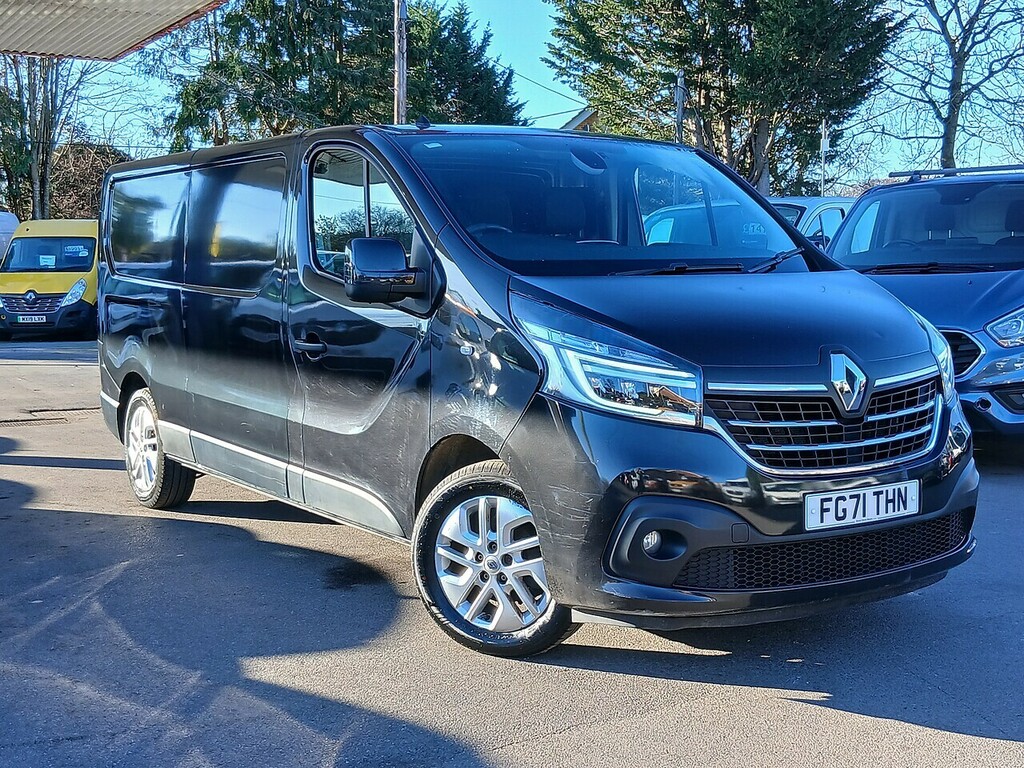 Renault Trafic 2.0 Dci Energy 30 Sport Panel Van Manua Black