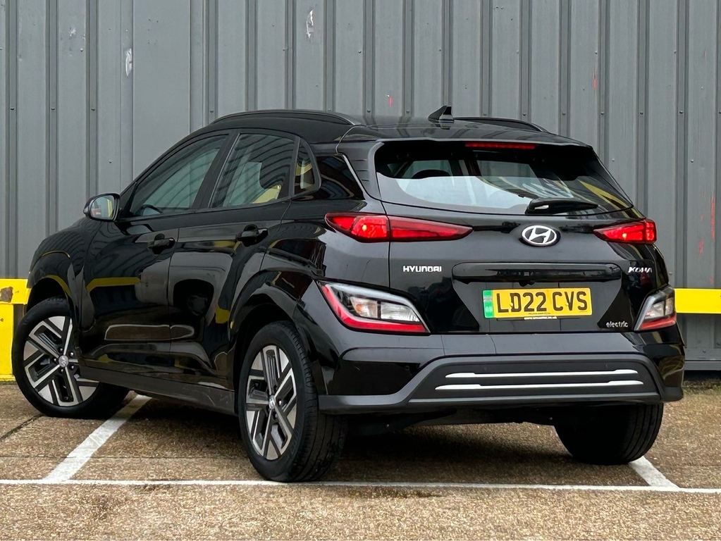 Hyundai Kona Se Connect Suv 0.0 LD22CVS Black #6