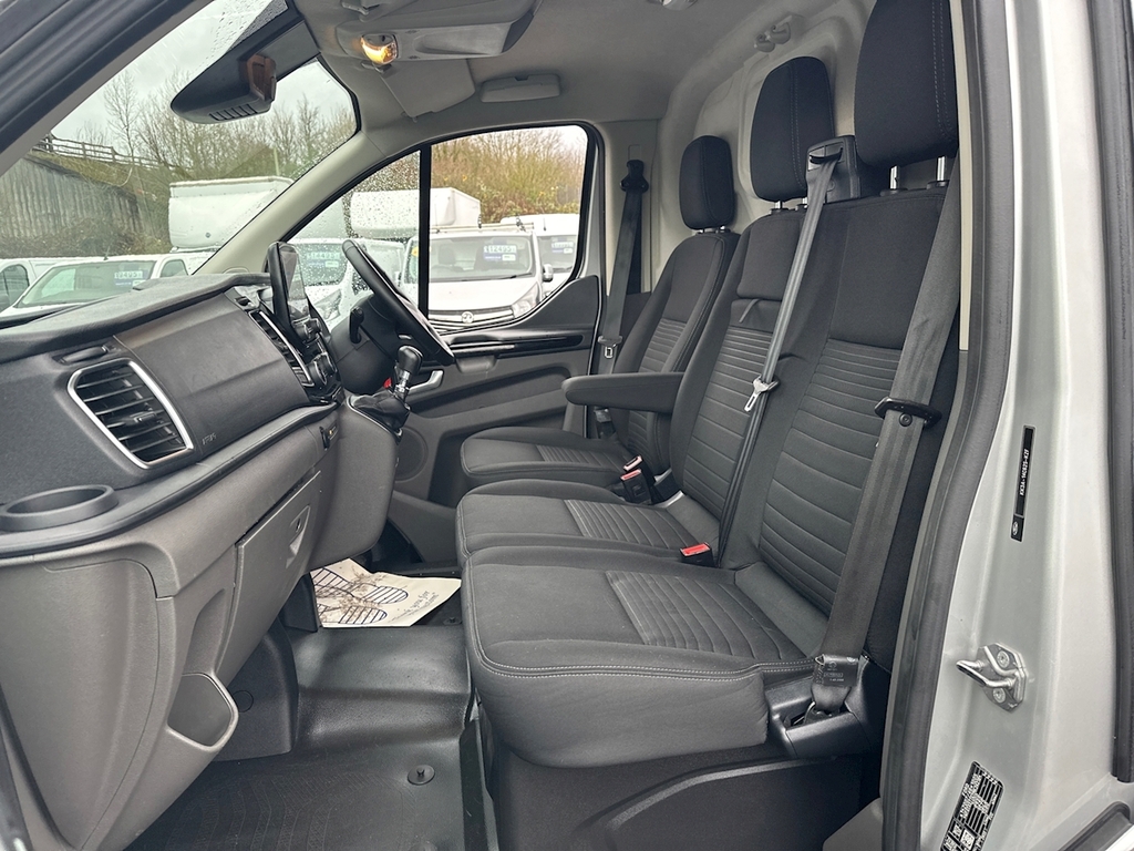 Ford Transit Custom 300 Limited Pv Ecoblue 2.0 Panel Van D HG71EFE Silver #5