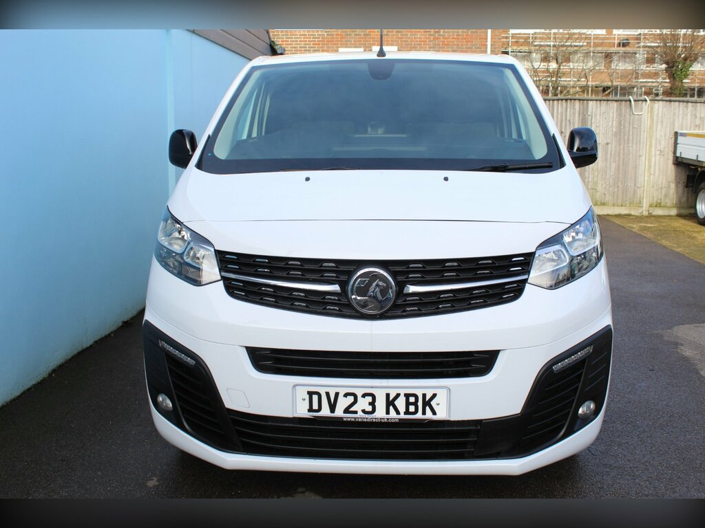 Vauxhall Vivaro 2900 Pro 1.5 Hdi 100 Sat Nav Reverse Camera Air Co DV23KBK White #4