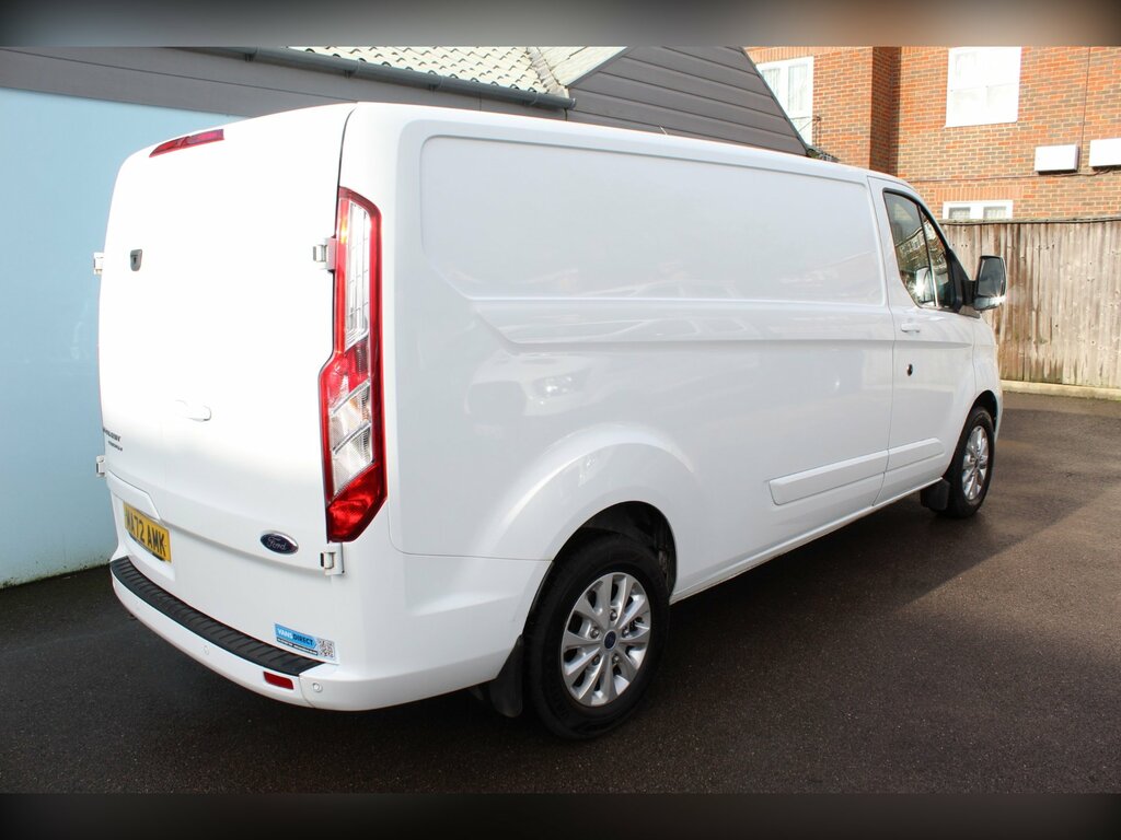 Ford Transit Custom 300 Limited 2.0 Ecoblue 130 Air Con Cruise Control MA72AMK White #4