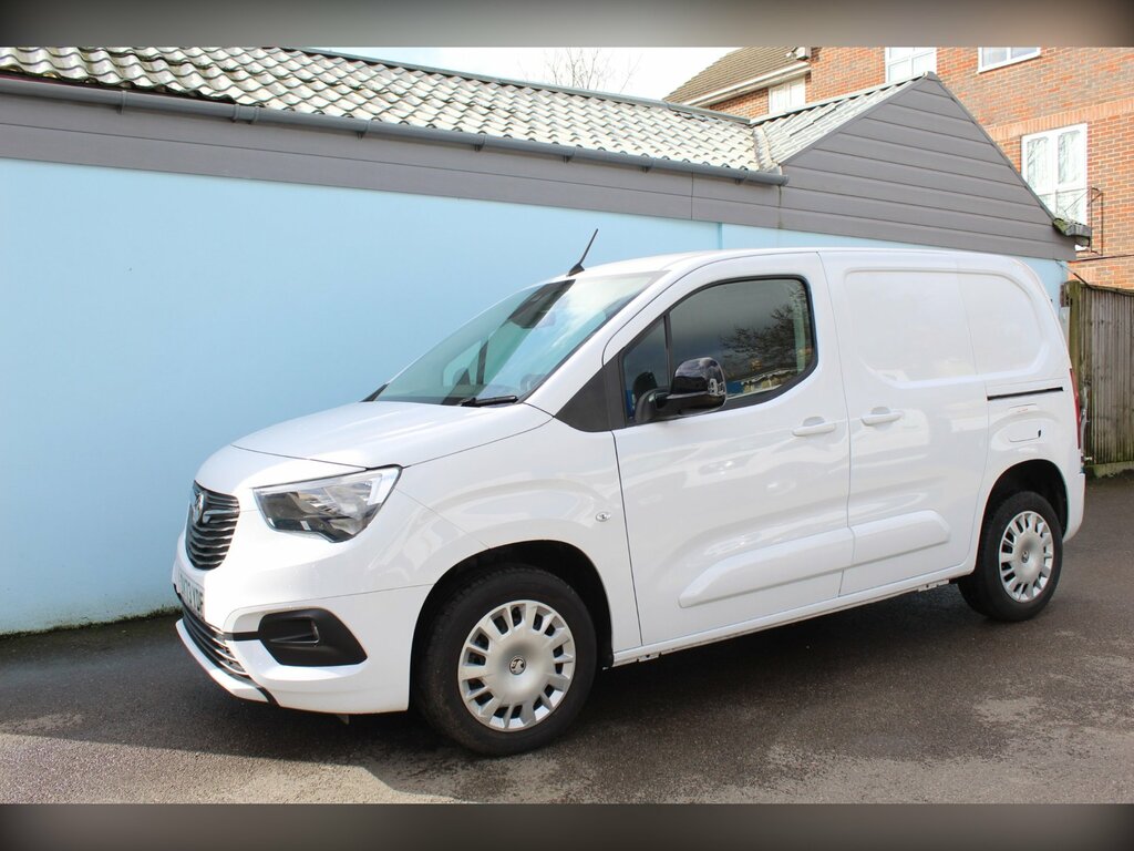 Vauxhall Combo 1.5 Turbo D 2300 Pro Panel Van S DV73YDF White #5
