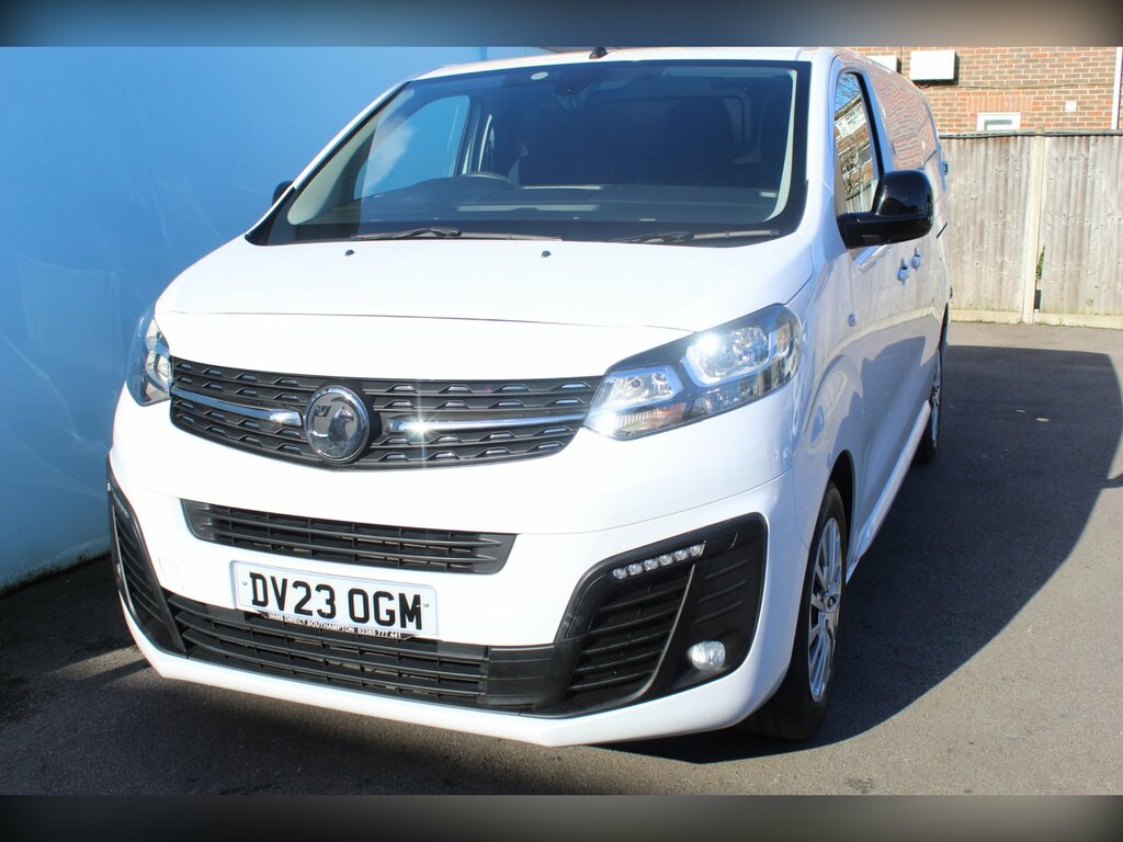 Vauxhall Vivaro 2900 Pro 1.5 Hdi 100 Sat Nav Reverse Camera Air Co DV23OGM White #6