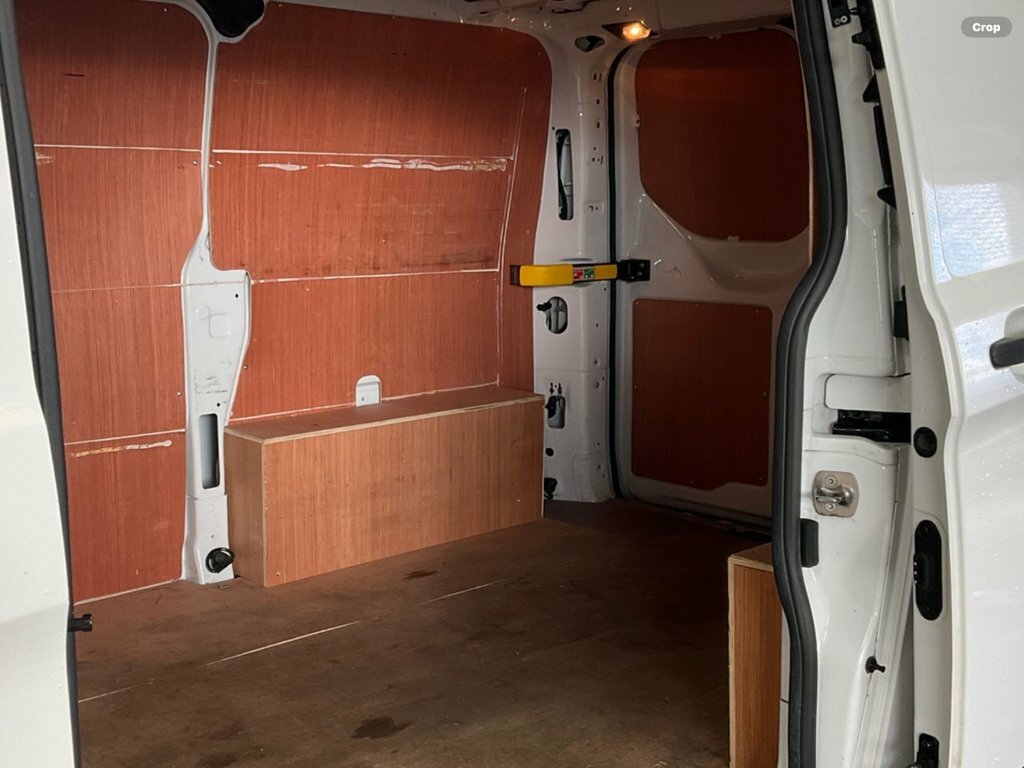 Ford Transit Custom 2L Leader MA71XPN White #5