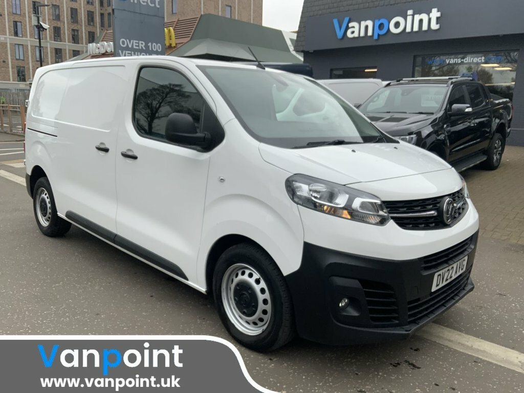 Vauxhall Vivaro 1.5L Dynamic 6Dr White